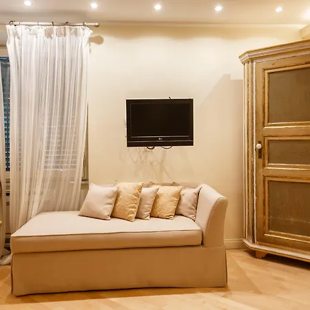 Bb 22 Charming & Vendégház