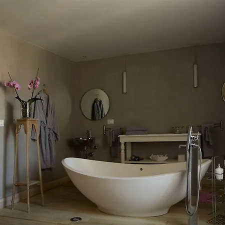 Bb 22 Charming & 4* Palermo