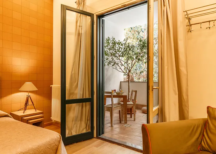 Bb 22 Charming & Palerme